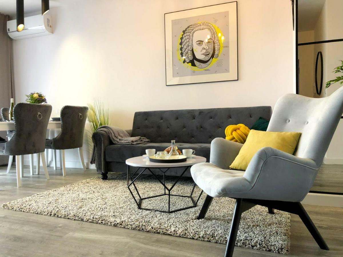 Glamour Apartment With Big, Private Terrace Krasków Exterior foto